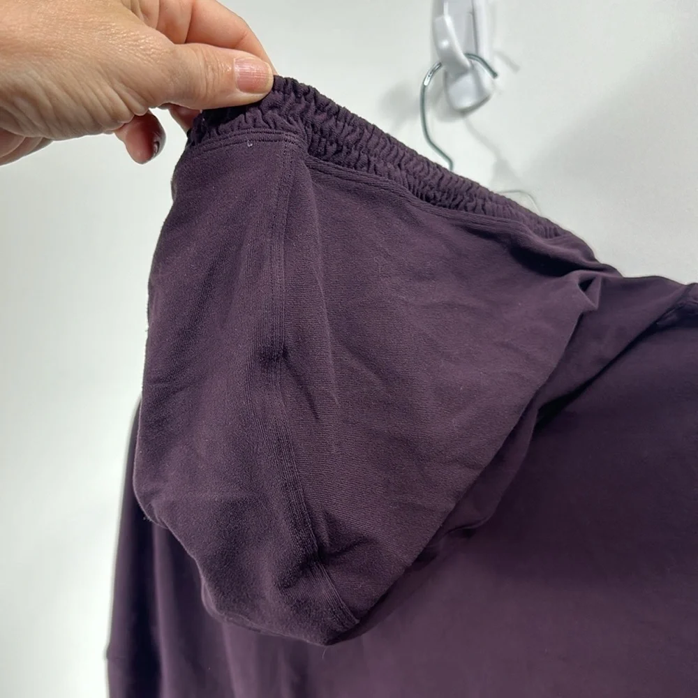 Lululemon lead the pack purple hoodie size 4.